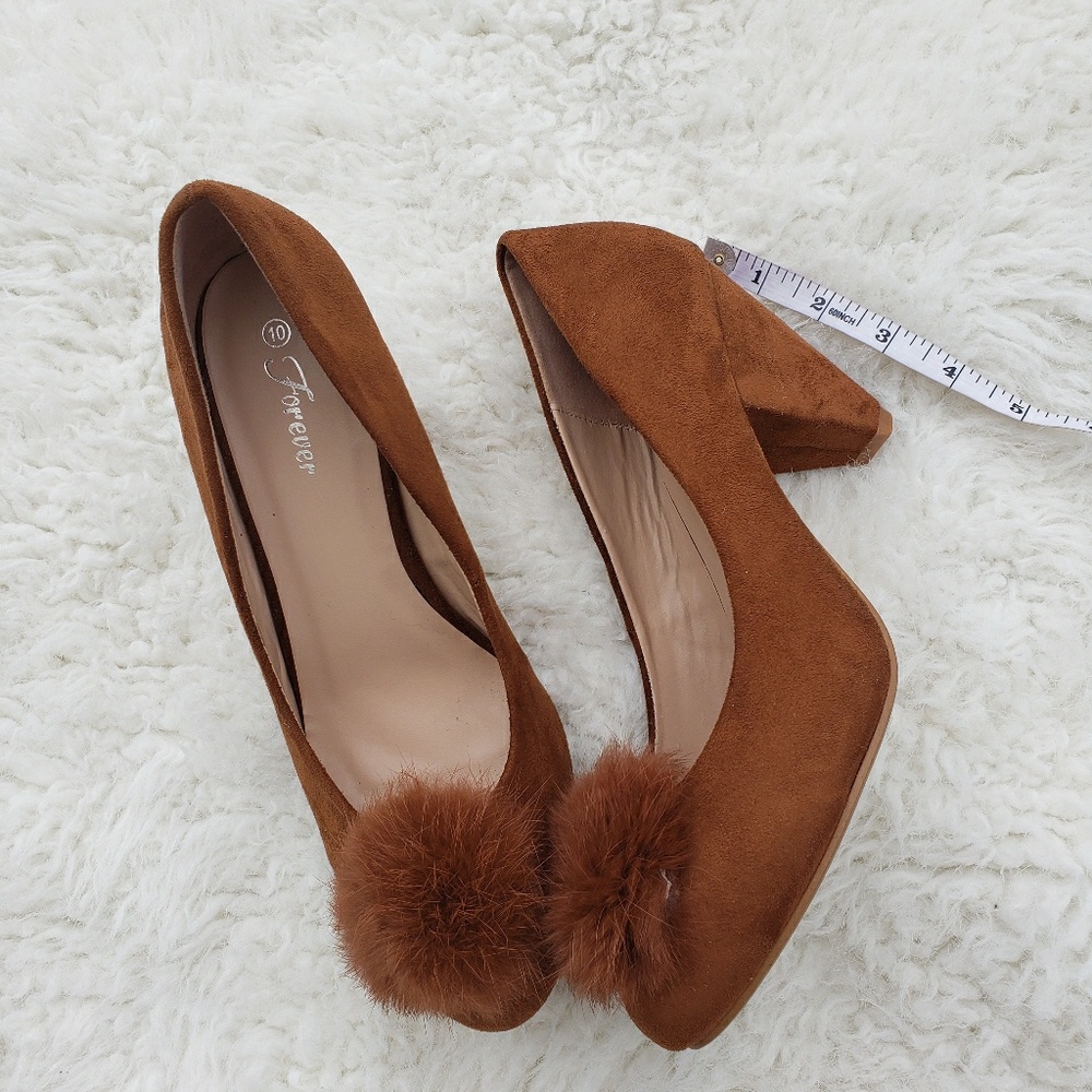 New Forever Chunky heel pompom faux suede heels